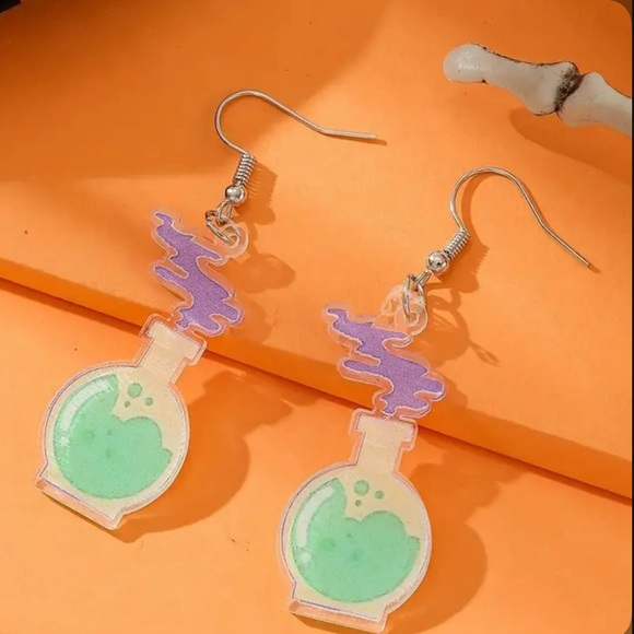 NWOT Potion Bottle Earrings with Green and Purple Design - Picture 1 of 1